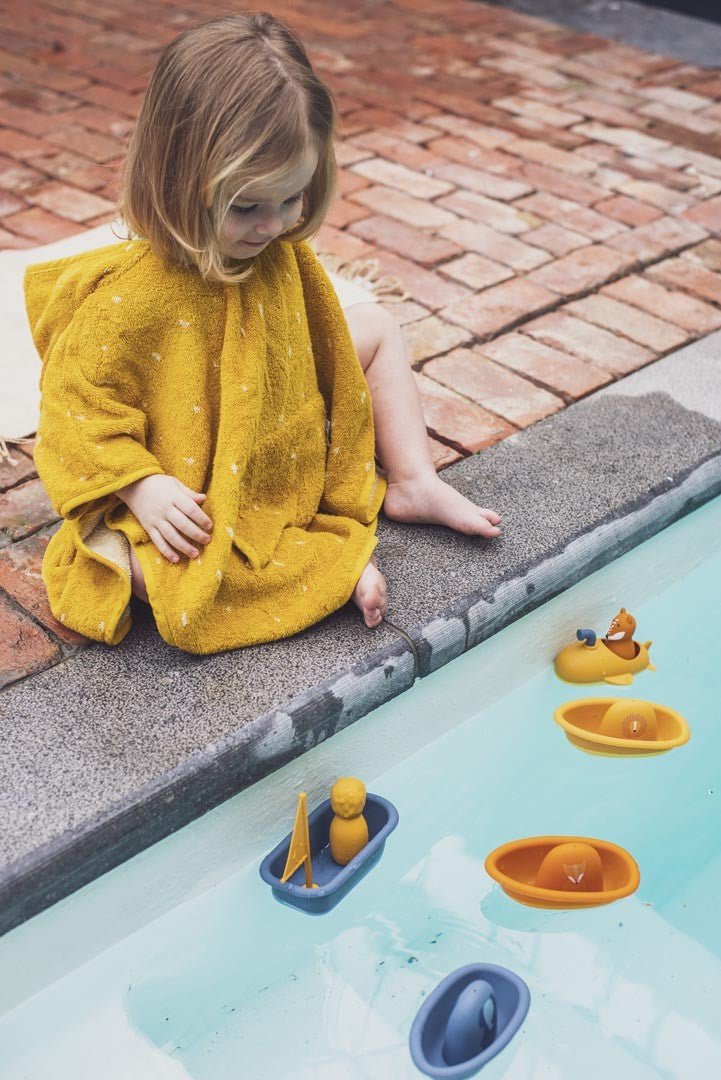 Poncho Trixie - Olokuti