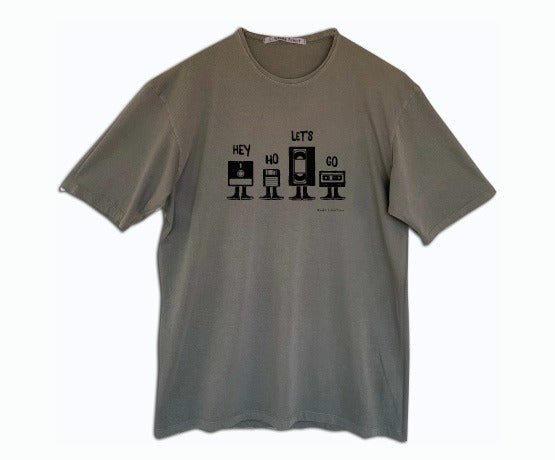 Camiseta Hey ho let´s go Caqui - Olokuti