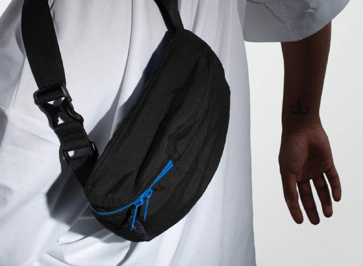 Riñonera Urbanauta U7 Negra cremallera colores - Olokuti