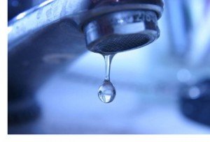 Consejos para reducir el gasto de agua en el hogar - Olokuti