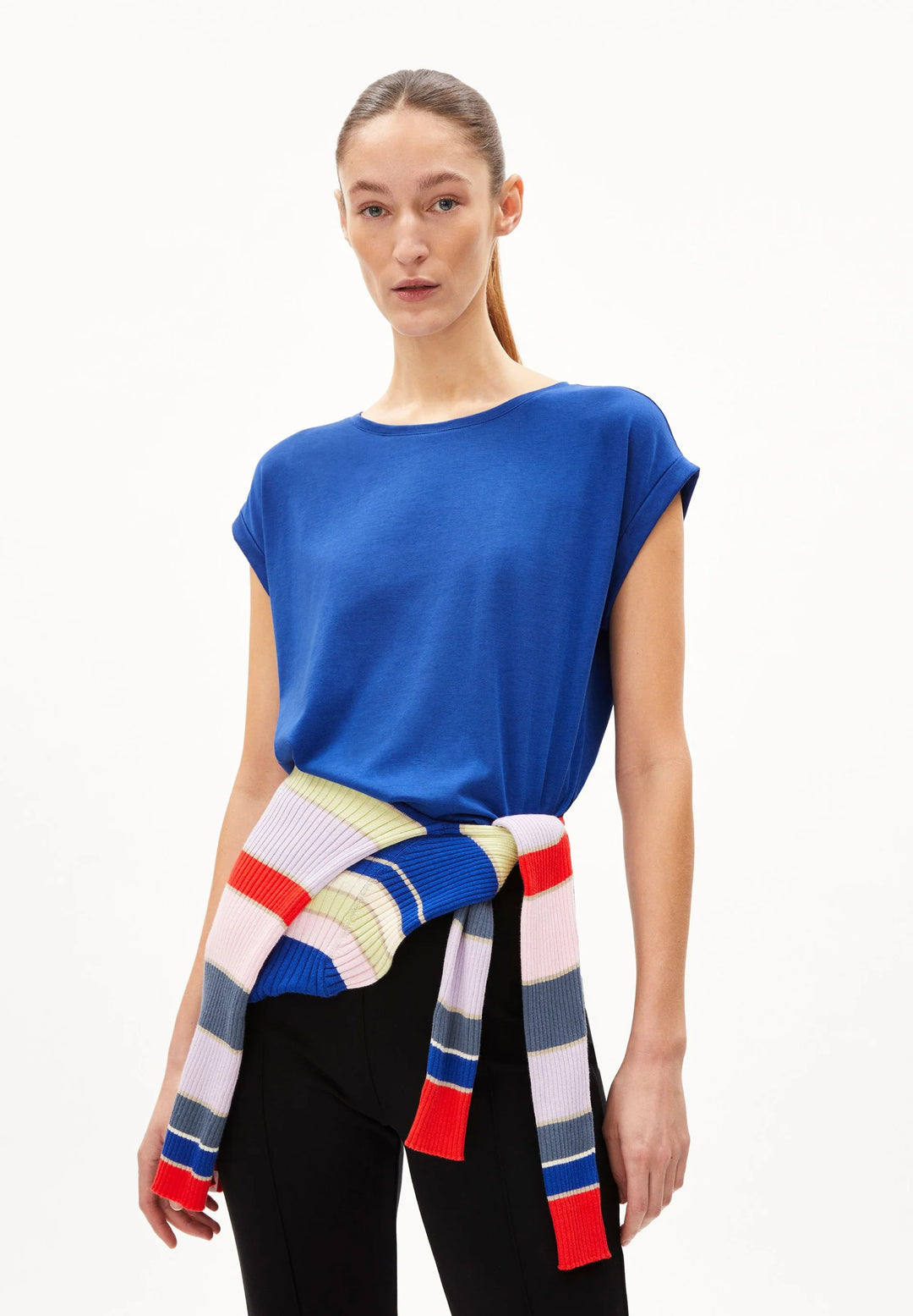 Camiseta JILAANA Dynamo blue