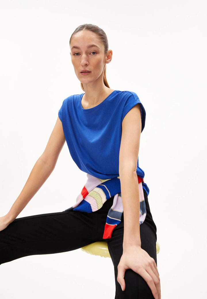 Camiseta JILAANA Dynamo blue