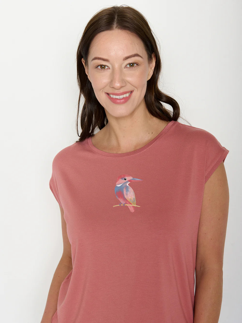 Camiseta Timid Bird Look Dark rose