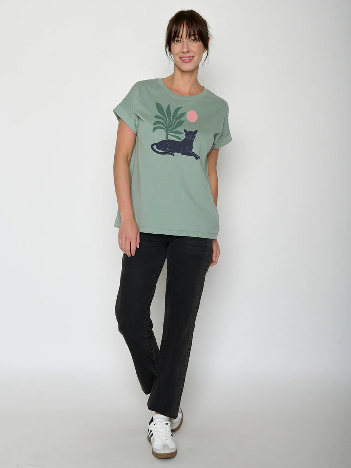 Camiseta Loony Panther Leaves Pale green