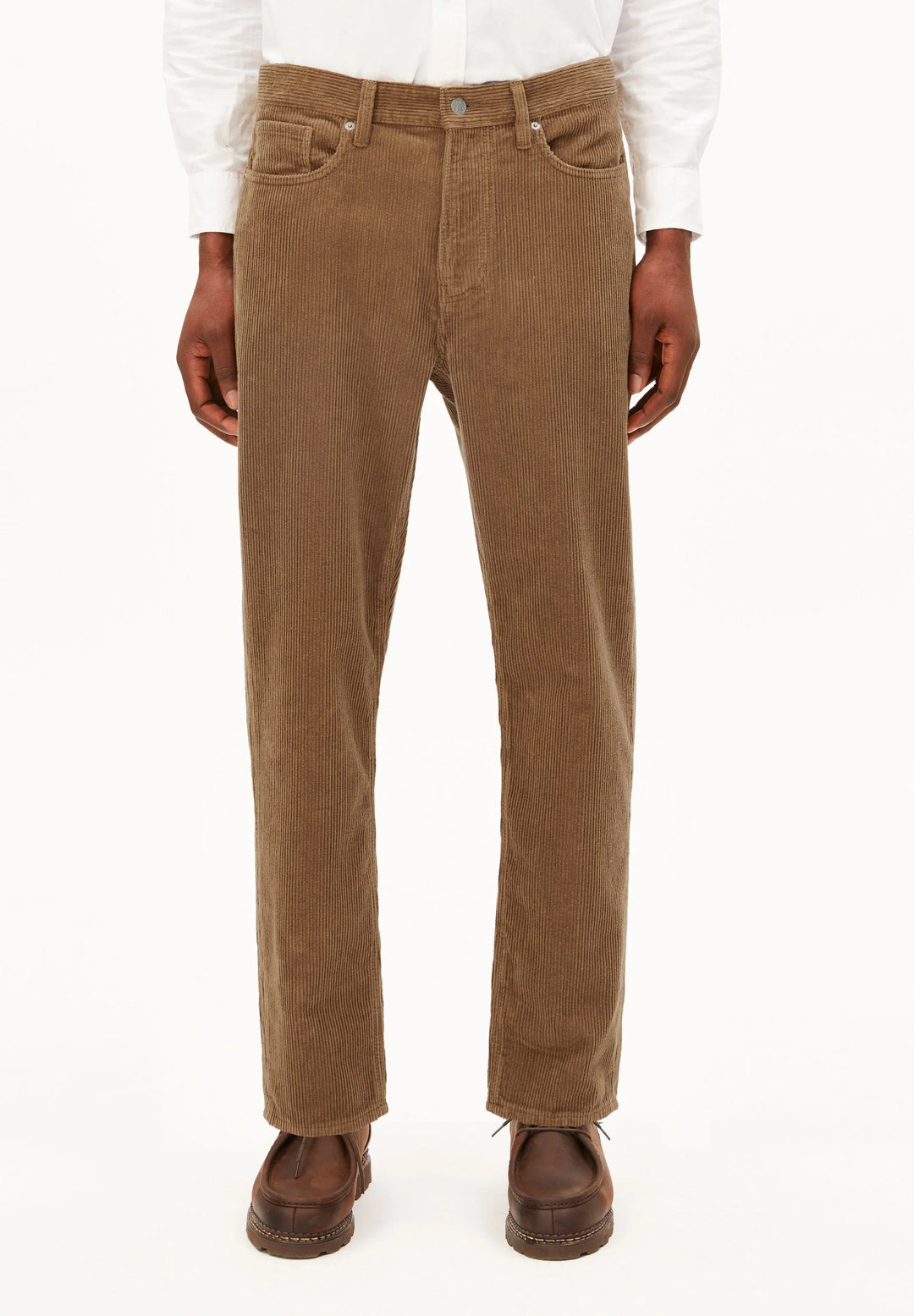 Pantalones de pana MAAKX RELAXED CORDUROY PANT Amberwood