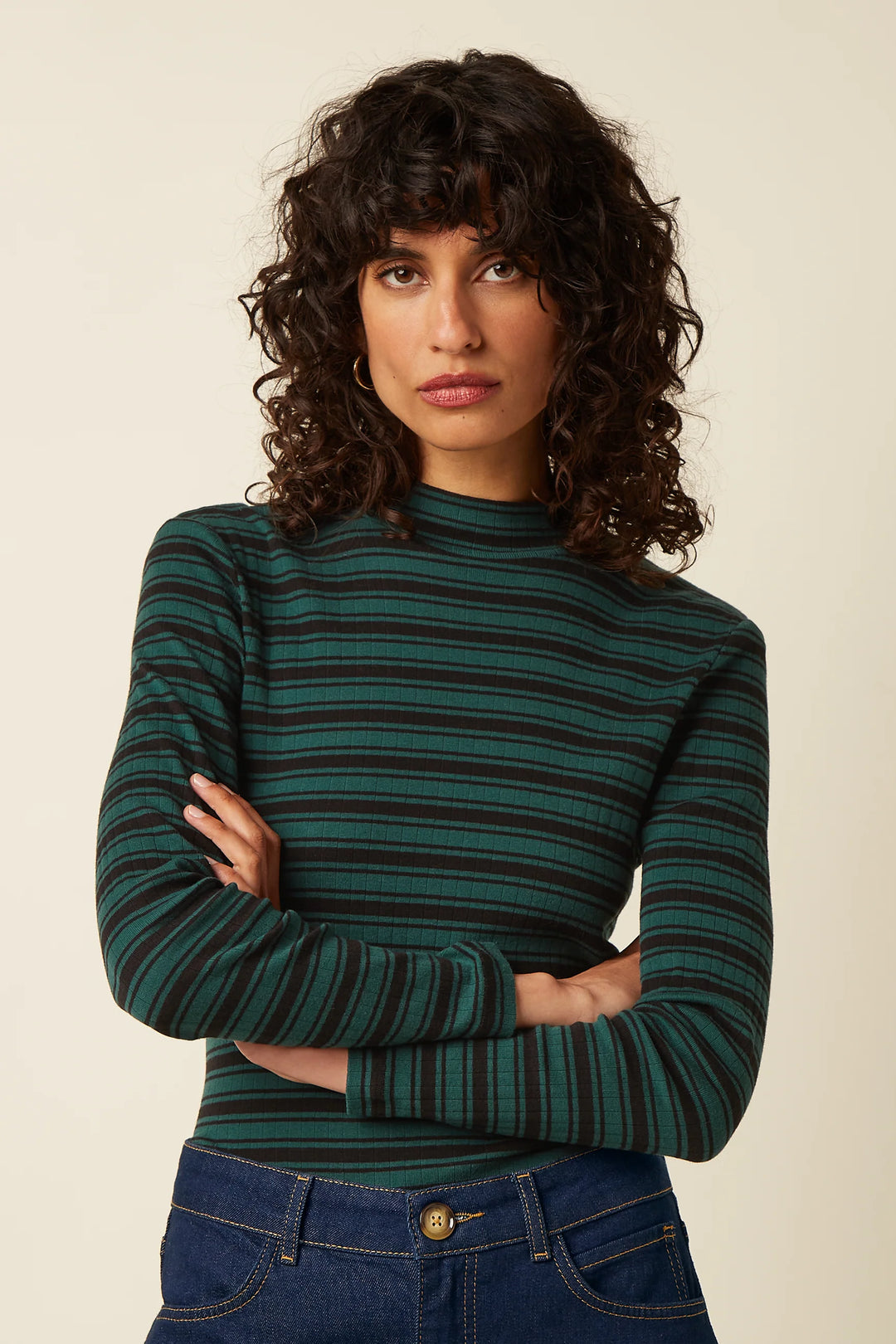 Top cuello alto Rae rayas Botanical Green