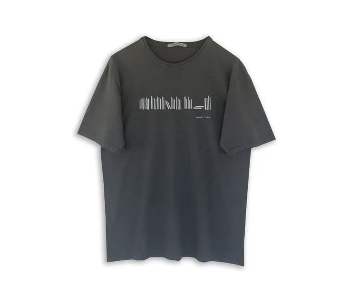 Camiseta Libros Grafito - Olokuti