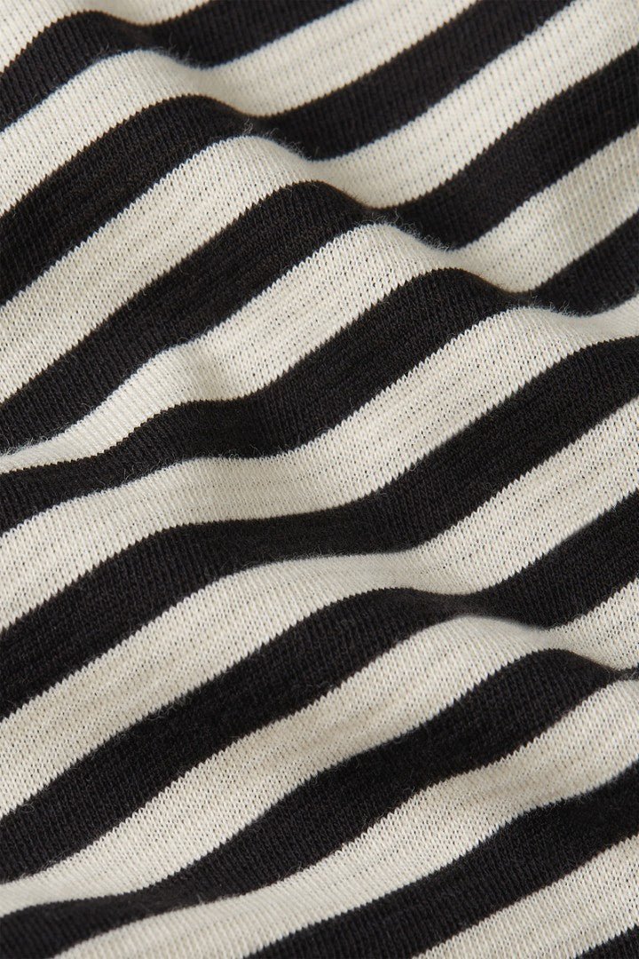 Camiseta Raglan Chopito Stripe Negro - Olokuti