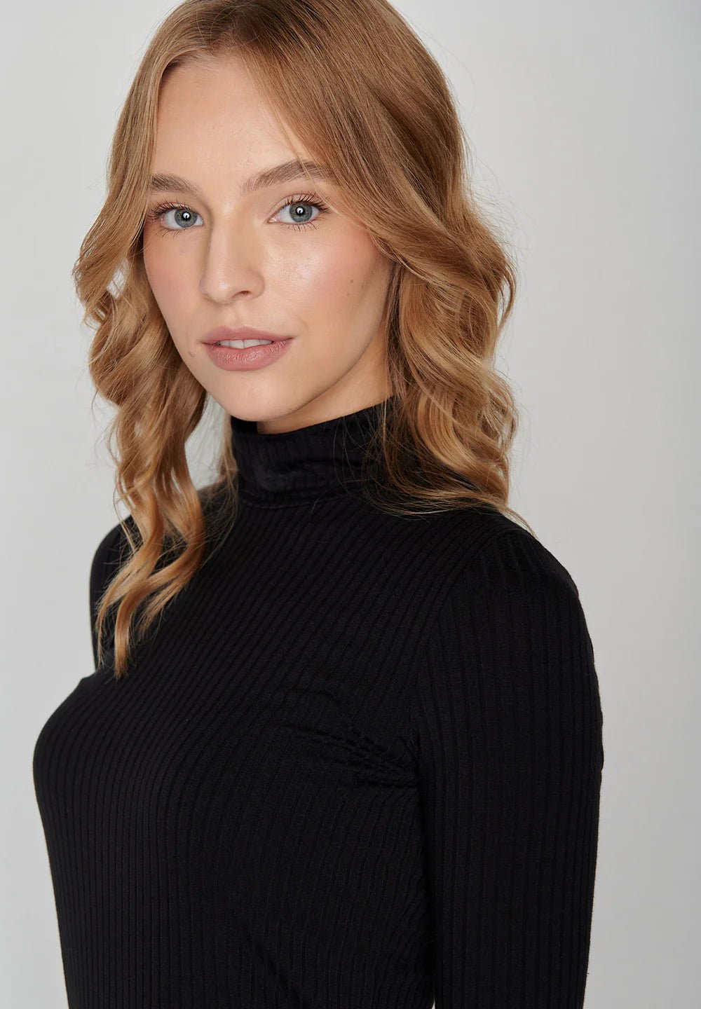 Camiseta Weak manga larga Negro - Olokuti