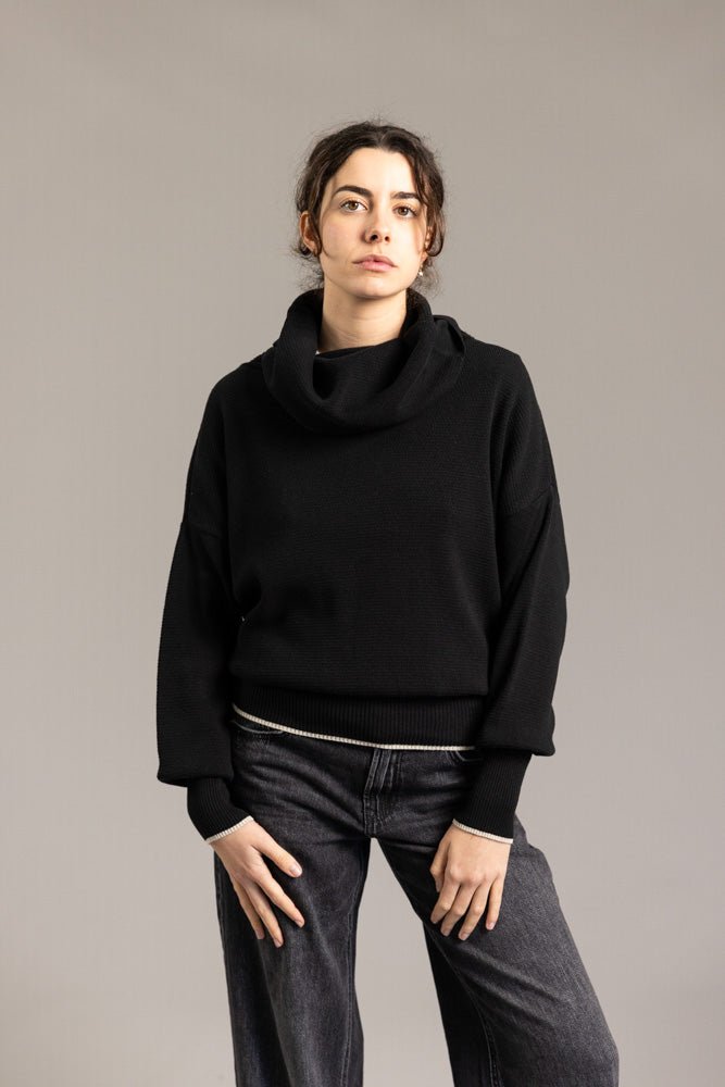Jersey Cuello CORRIOLA Negro - Olokuti