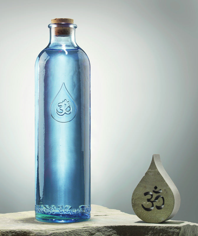 Botella OmWater vidrio reciclado 1,2L.