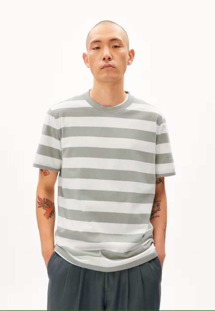 Camiseta Bahaar Stripes Oatmilk-Grey Green - Olokuti