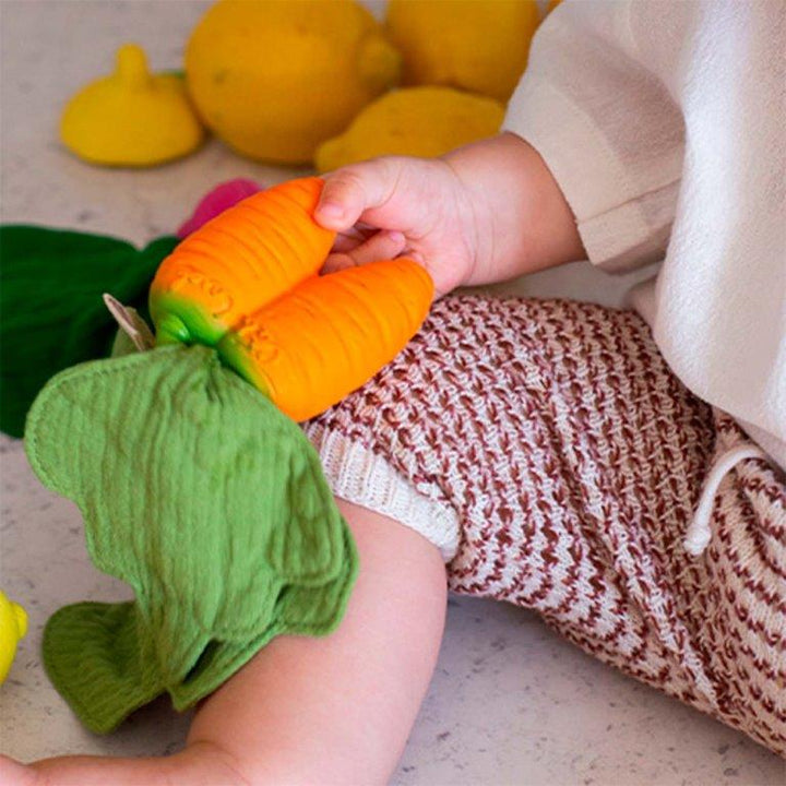 Mini doudou Mordedor Cathy the Carrot - Olokuti