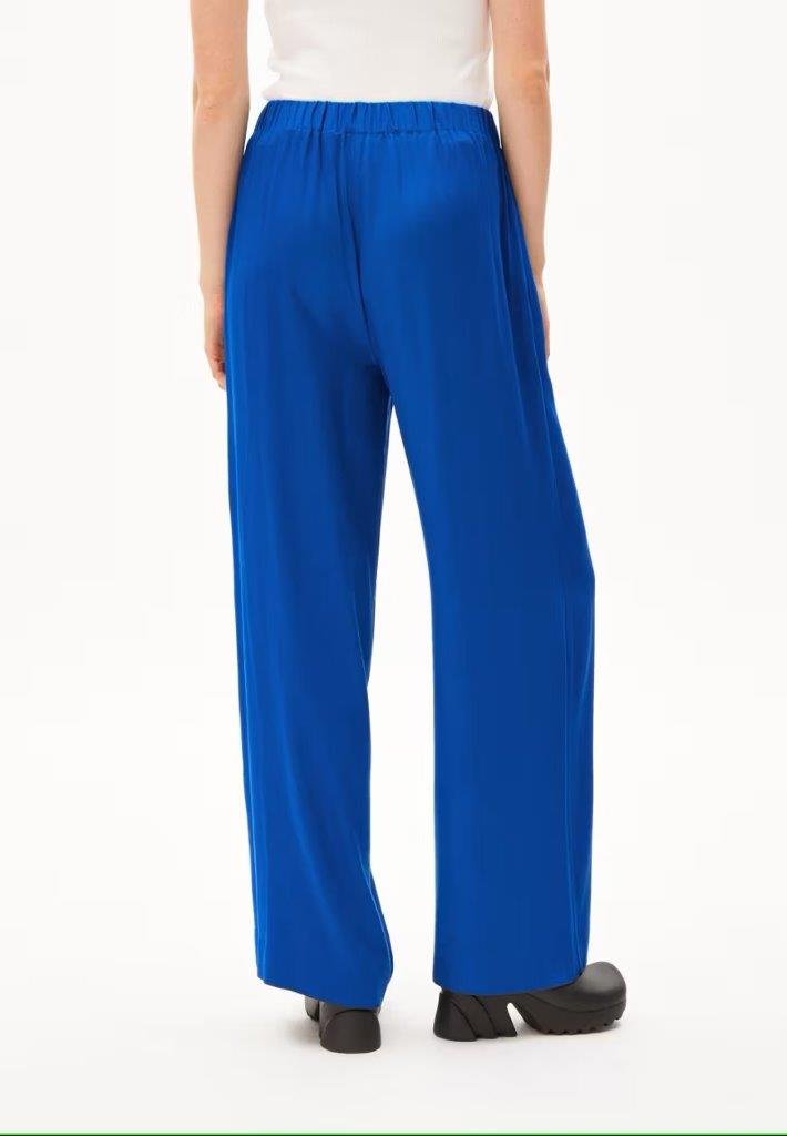 Pantalones holgados Jonvaalie Dynamo Blue - Olokuti
